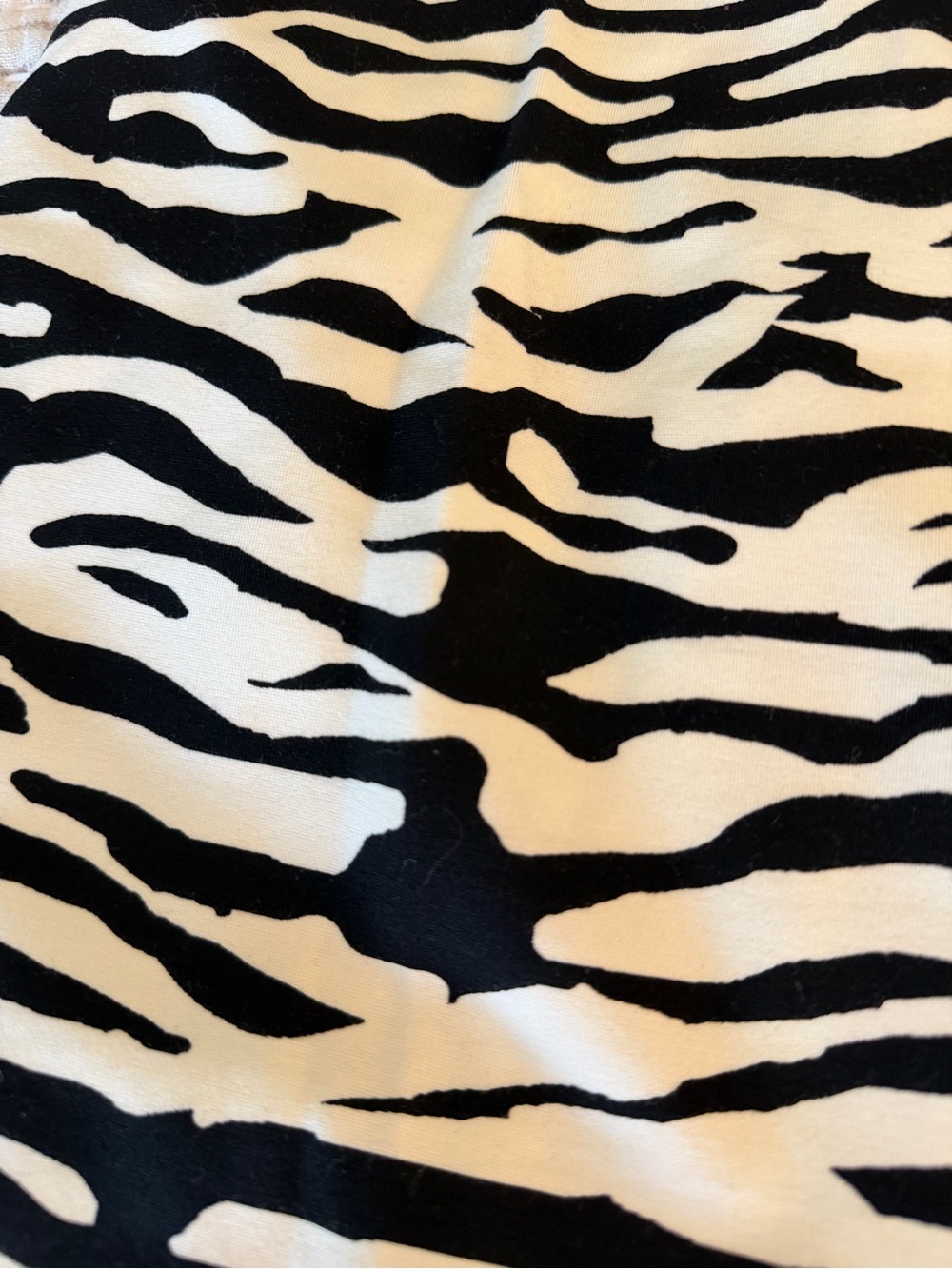 ROAMAN’S Zebra Pants - Picture 2 of 8
